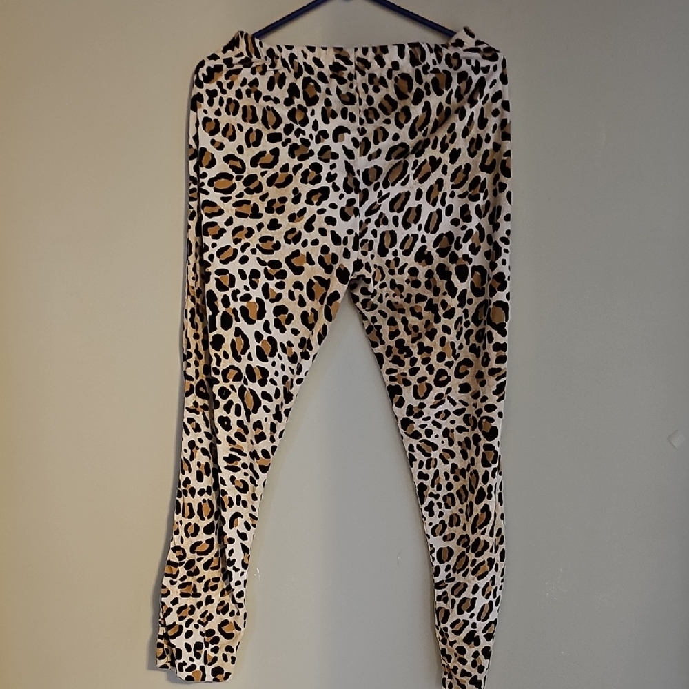 Leopard Print Leggings